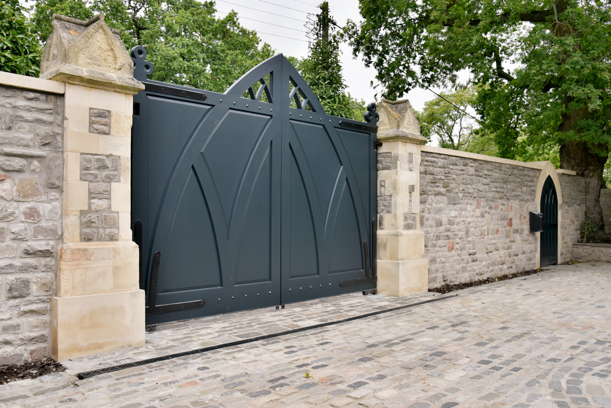 Bespoke timber gates built by our experienced team based in somerset